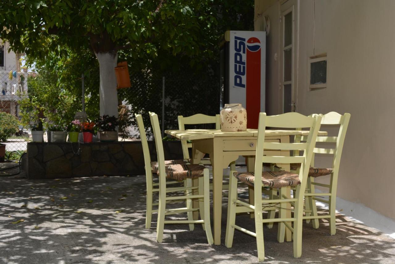 Dimitra Hotel Kaména Vúrla Kültér fotó